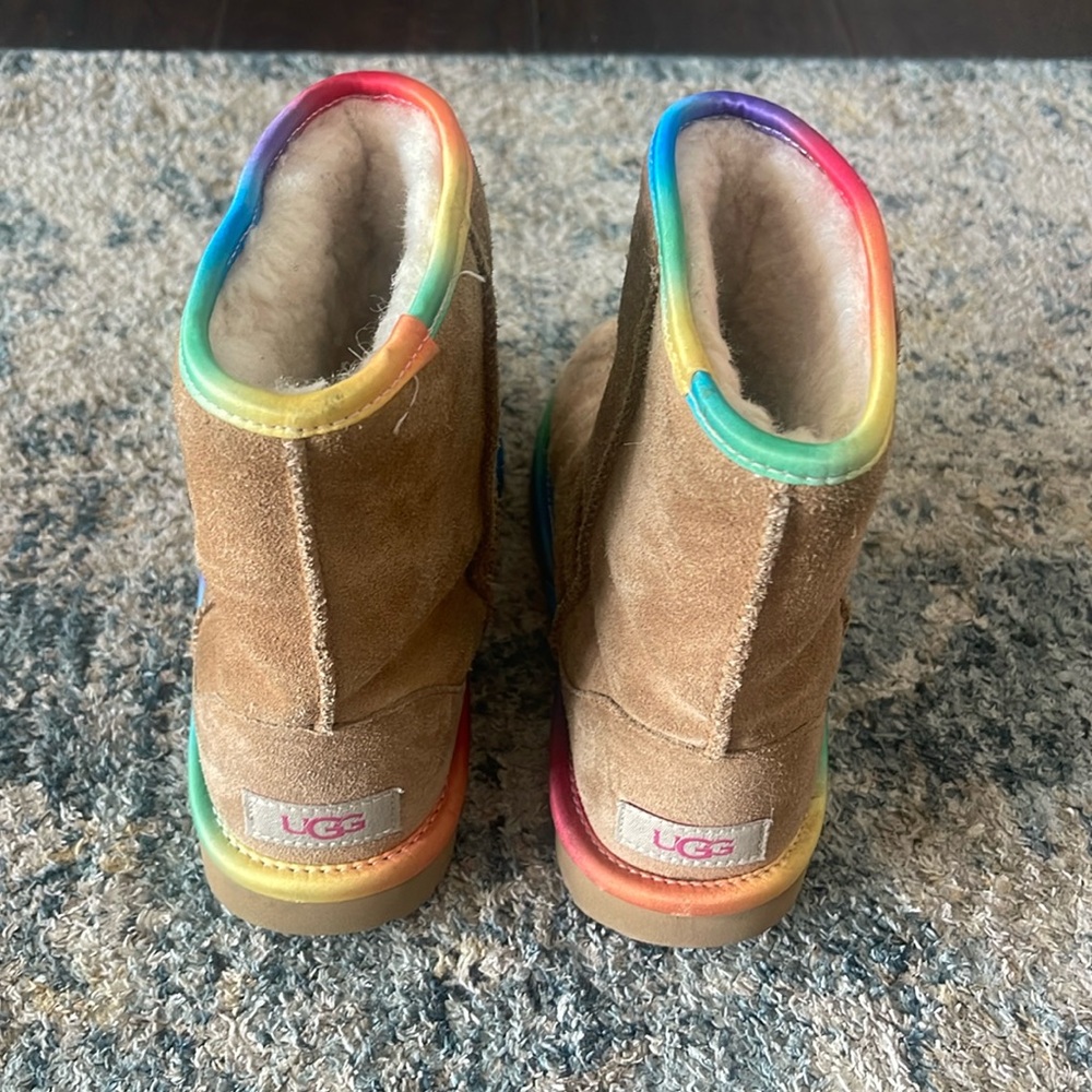 Girls Ugg Chestnut Boots with Rainbow Trim (Size 2)
